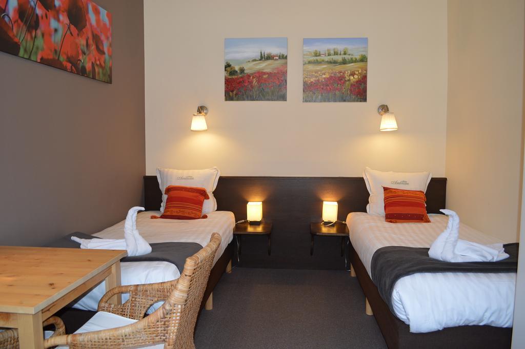 Hotel Ambrosia Ypres Oda fotoğraf